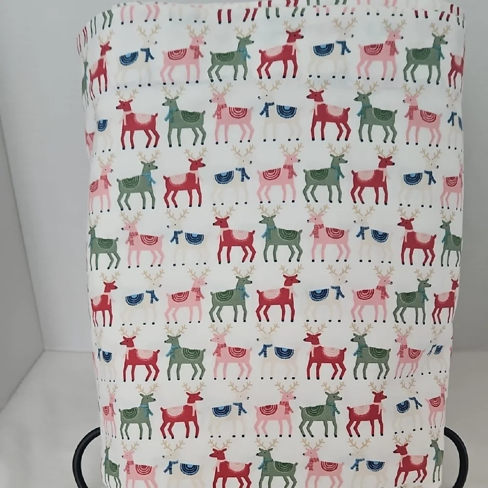 Wondershop Holiday Festive Red Pink Green Reindeer Queen Flat Cotton Sheet